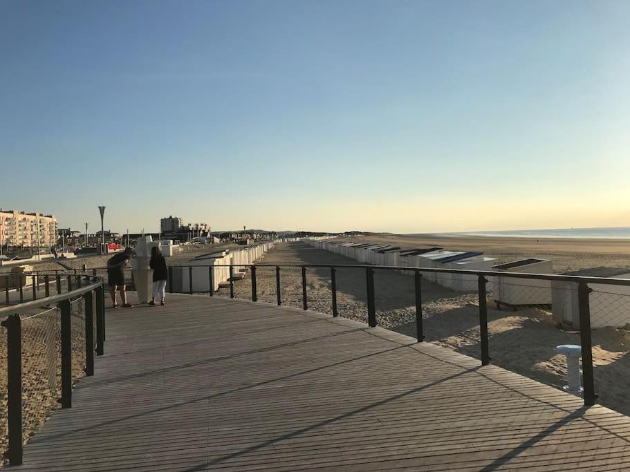 Bienvenue Chez Moi Apartment Calais Ngoại thất bức ảnh