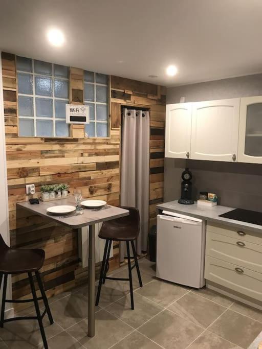 Bienvenue Chez Moi Apartment Calais Ngoại thất bức ảnh